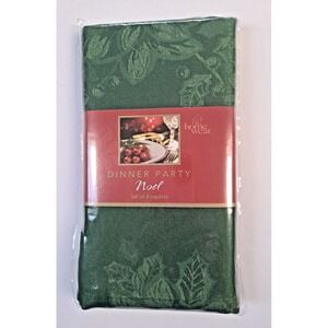 Macy's Homewear Dinner Party Noel Napkins Set of 4 Green 18x18" Holly Design NWT